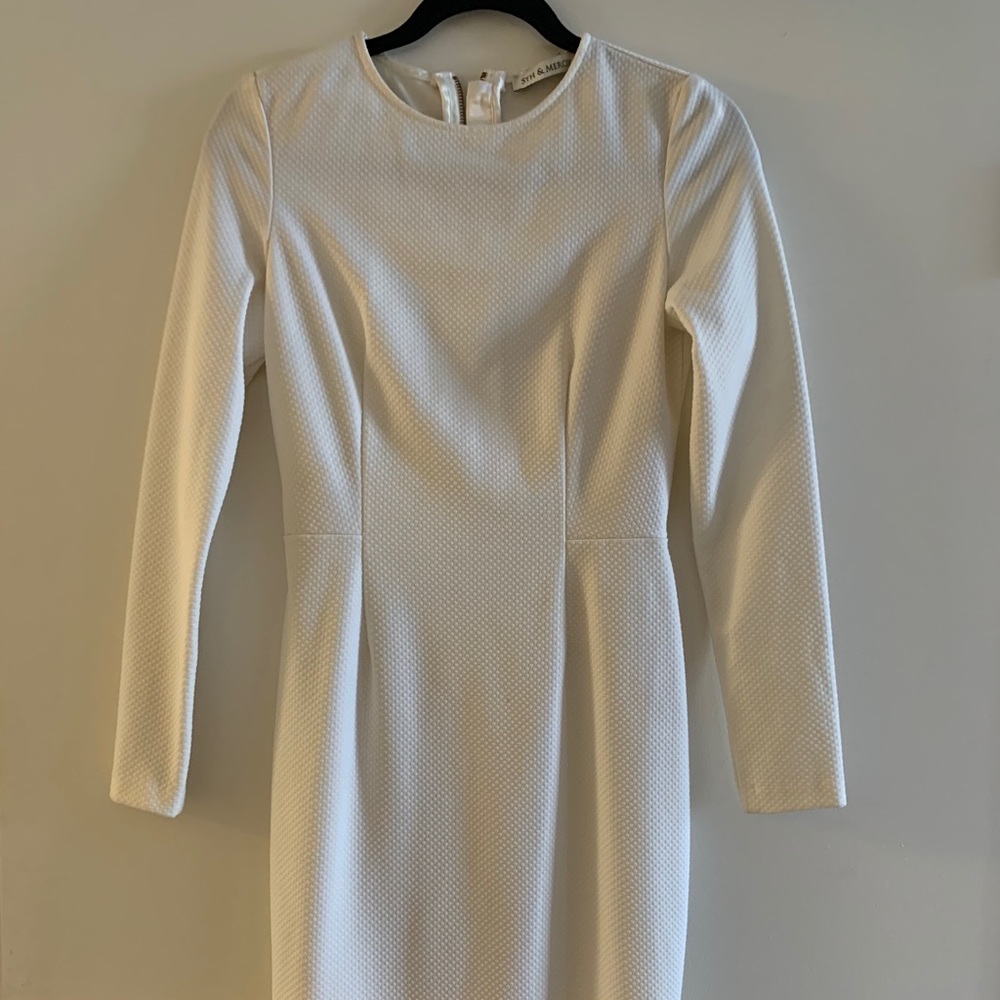 5TH & MERCER White fitted midi dress